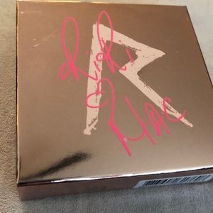 RiRi Hearts MAC Powder Blush Duo in Hibiscus Kiss